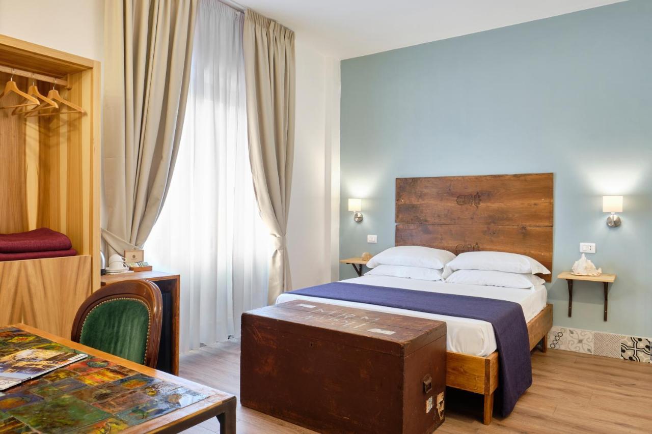 La Via Del Porto Charme Rooms Агрополі Екстер'єр фото
